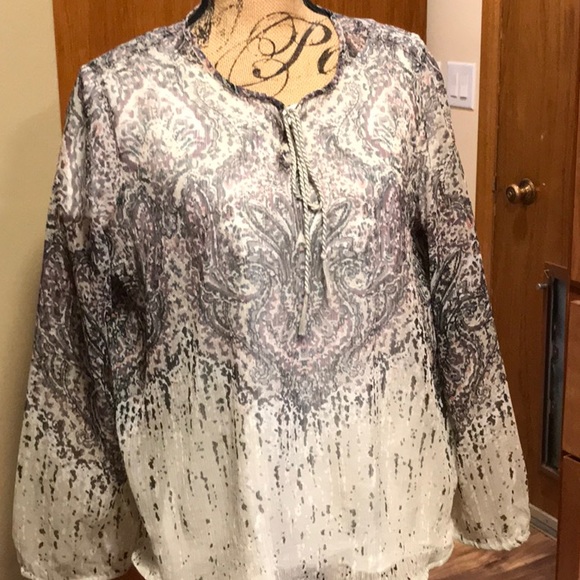 A.N.A. Long Sleeve Blouse   Size PL - Picture 5 of 7